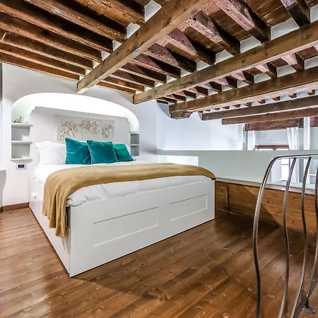 Hostly-suite Magnifica Al Borgo-central Elegance Appartamento Pisa