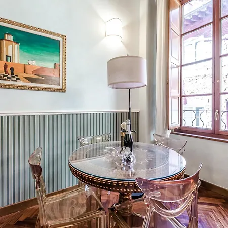 Appartamento Hostly-suite Magnifica Al Borgo-central Elegance