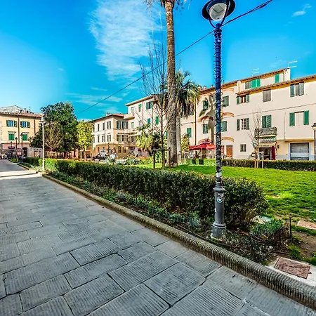 Hostly-suite Magnifica Al Borgo-central Elegance